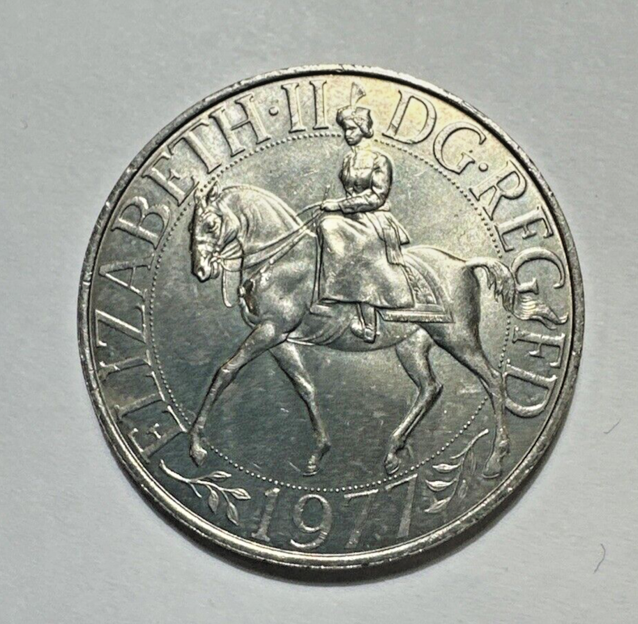 Commemorative Crowns of Elizabeth II DG REG FD Jubilee 1977 Coin 4h 3.5