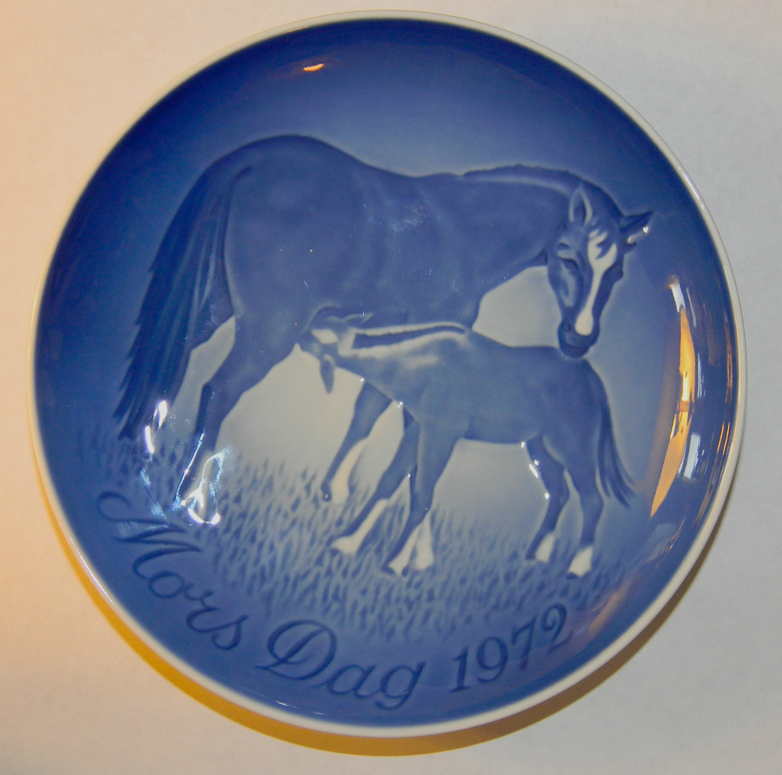 Blue Horses 1972 Mothers Day Plate Bing & Grondahl Royal Copenhagen Denmark