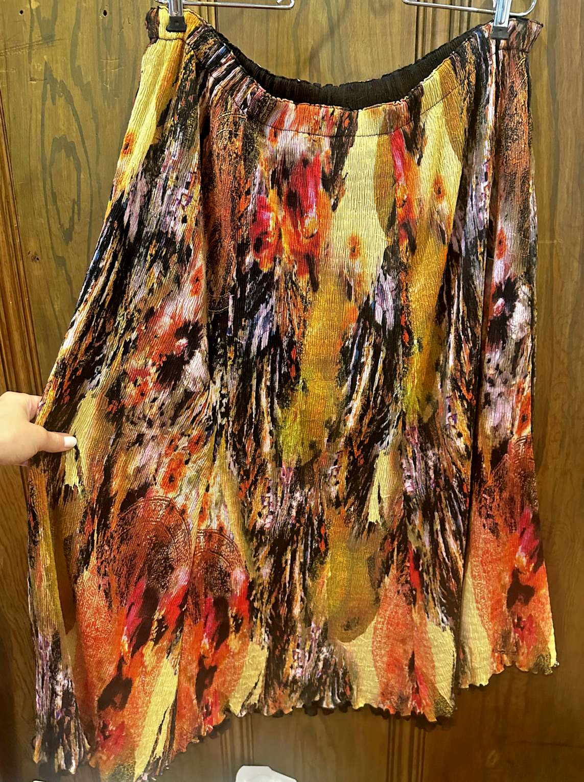 Women's Flair 100% Polyester Black Red Yellow Floral Size L Midi Shirt